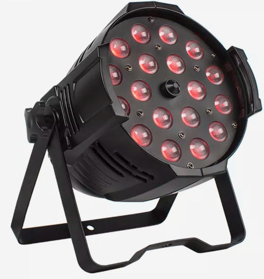 Par Led Zoom 18x12 RGBW 4 in 1